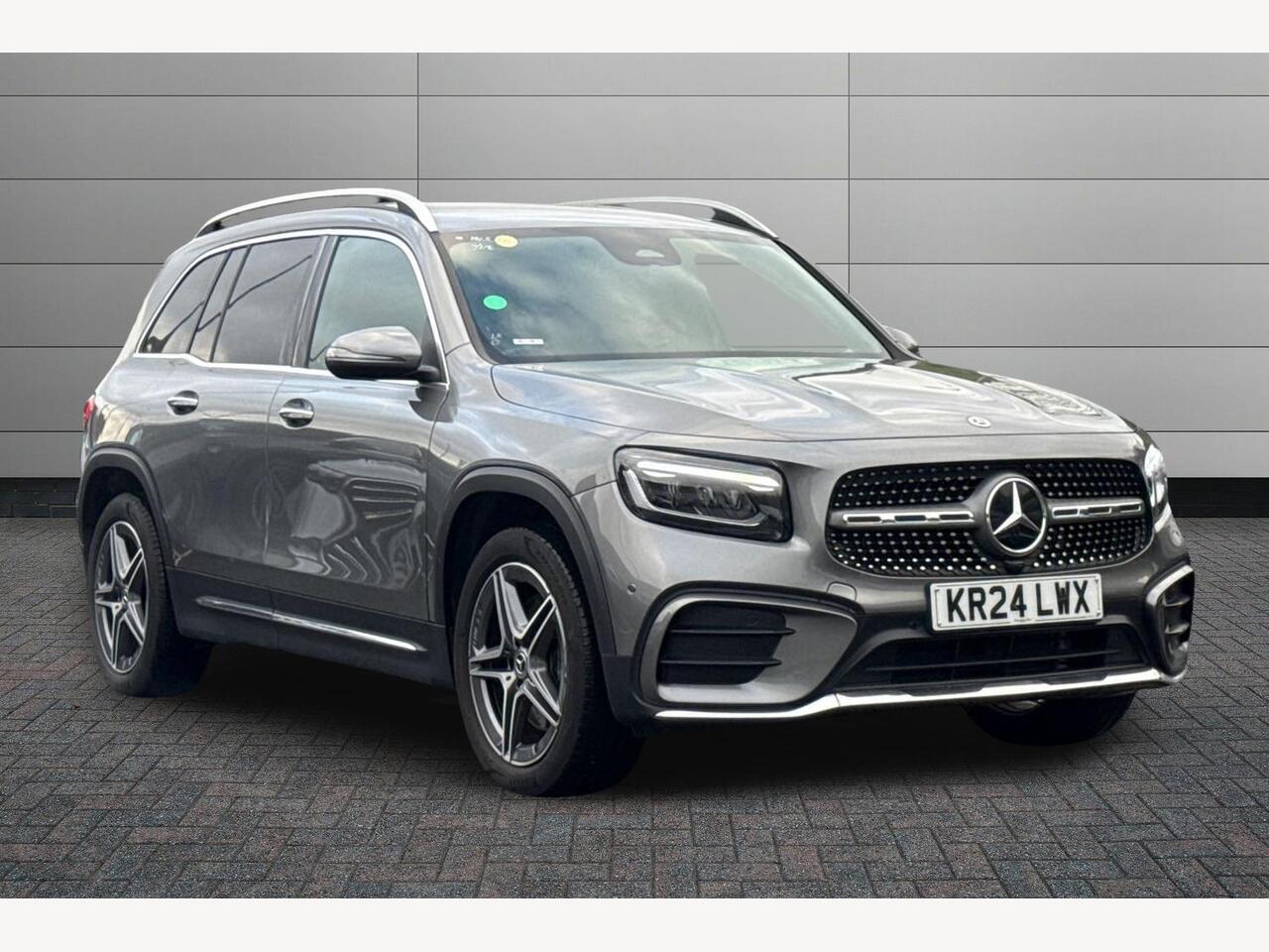 Main listing image - Mercedes-Benz GLB