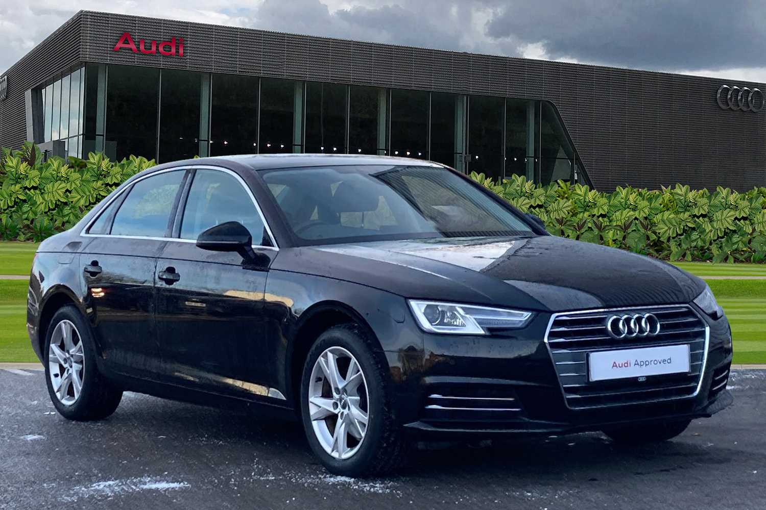 Main listing image - Audi A4