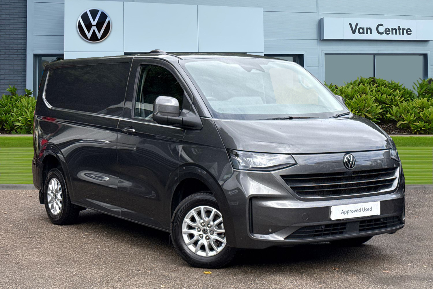Main listing image - Volkswagen Transporter