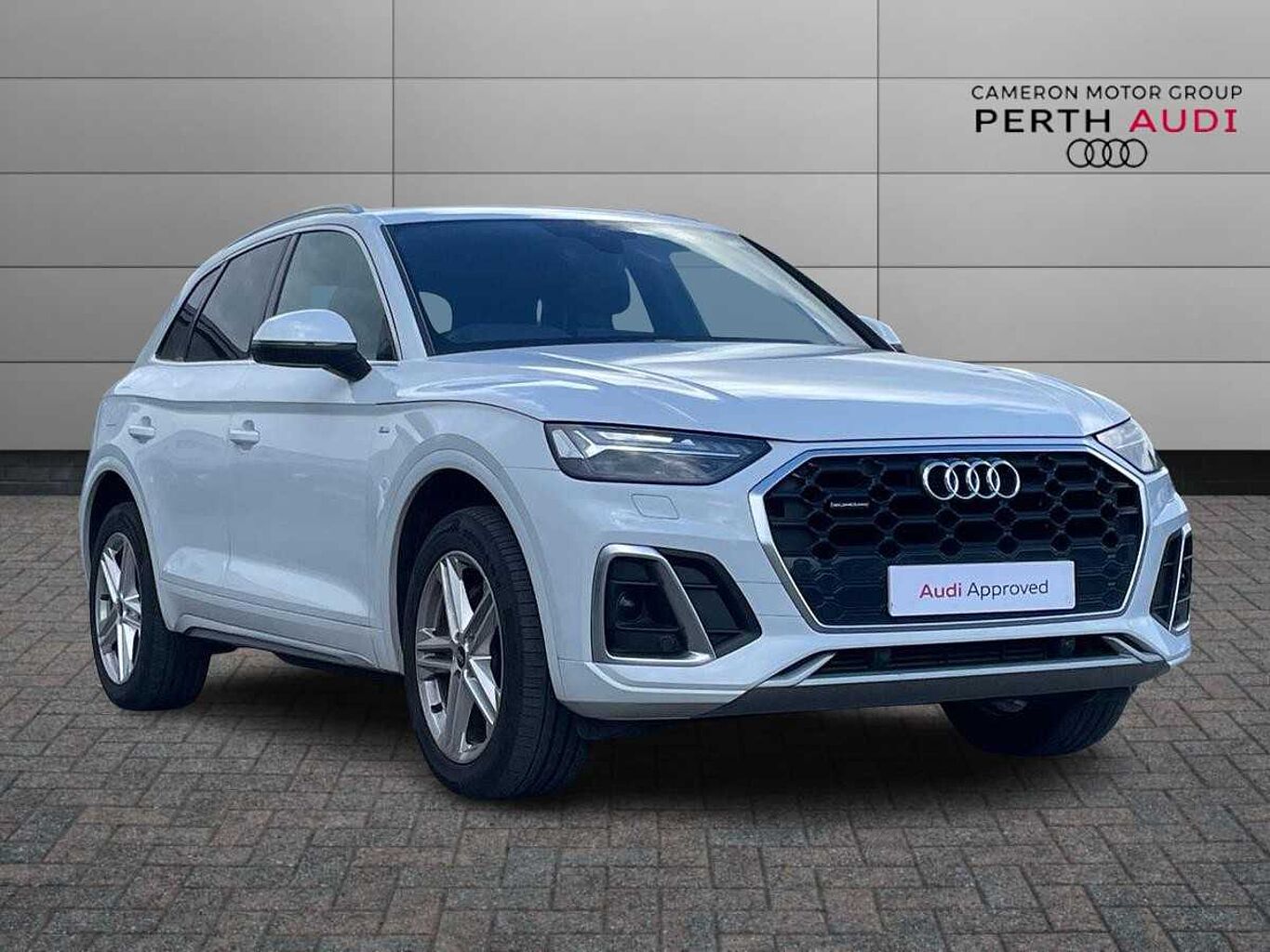 Main listing image - Audi Q5