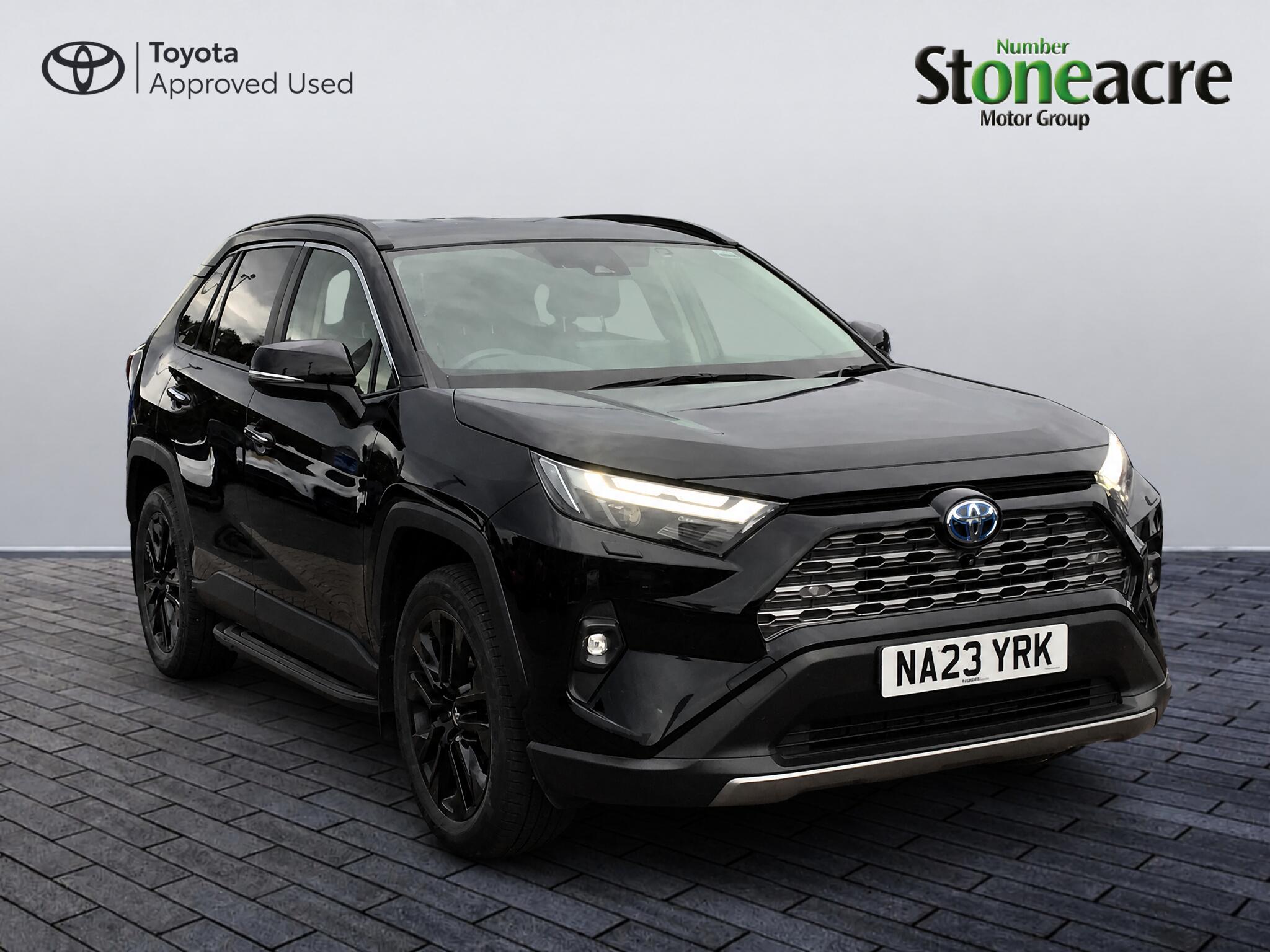 Main listing image - Toyota RAV4