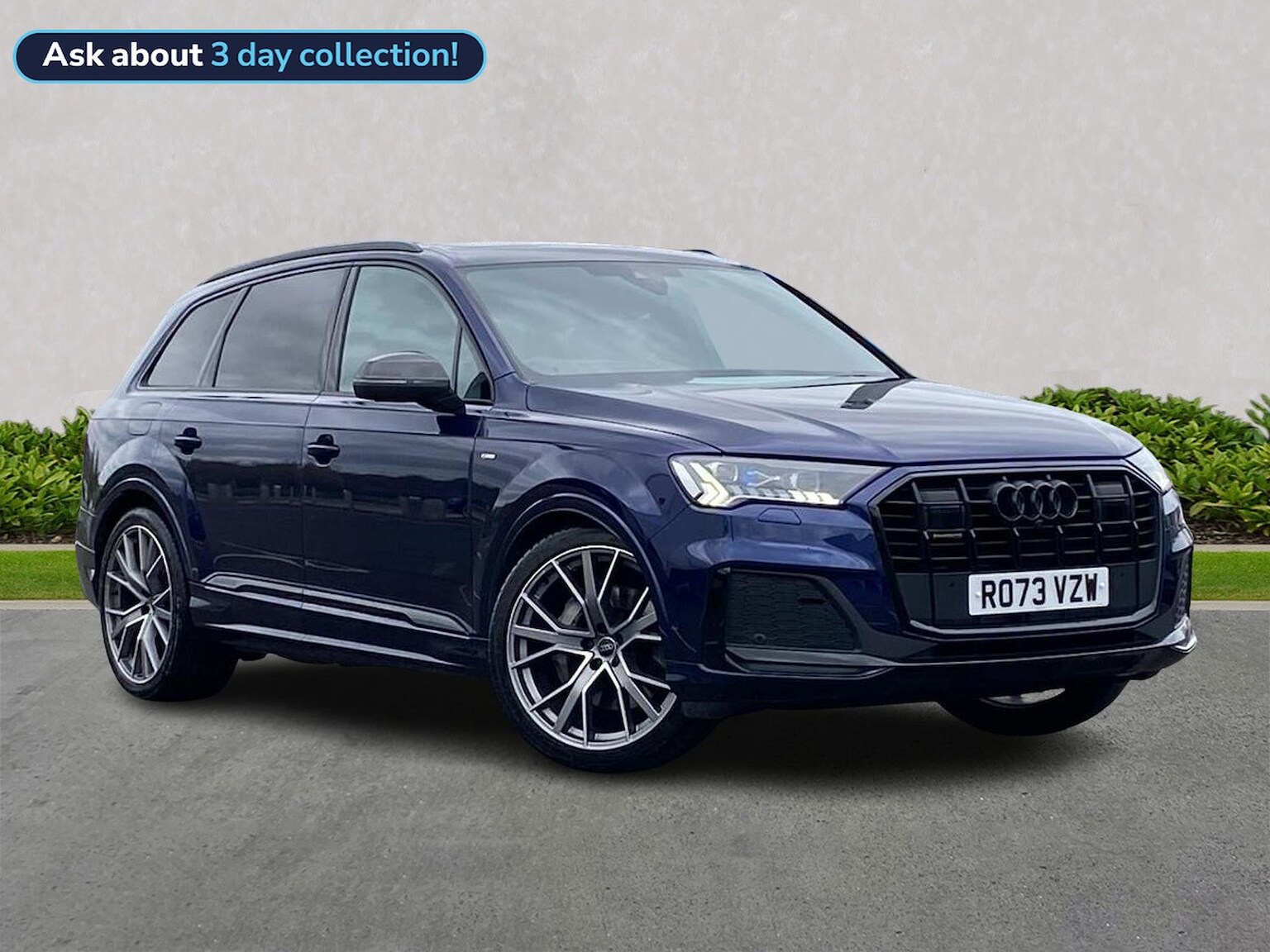 Main listing image - Audi Q7