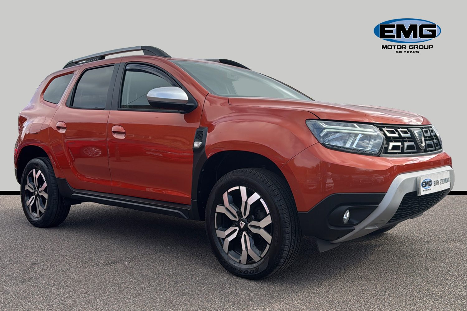 Main listing image - Dacia Duster