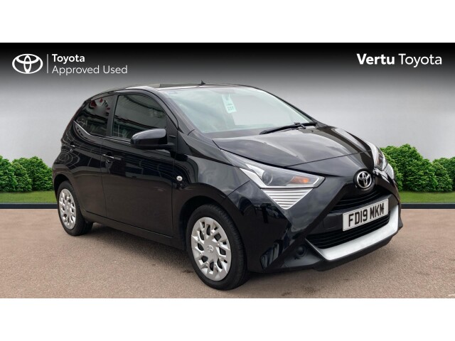 Main listing image - Toyota Aygo