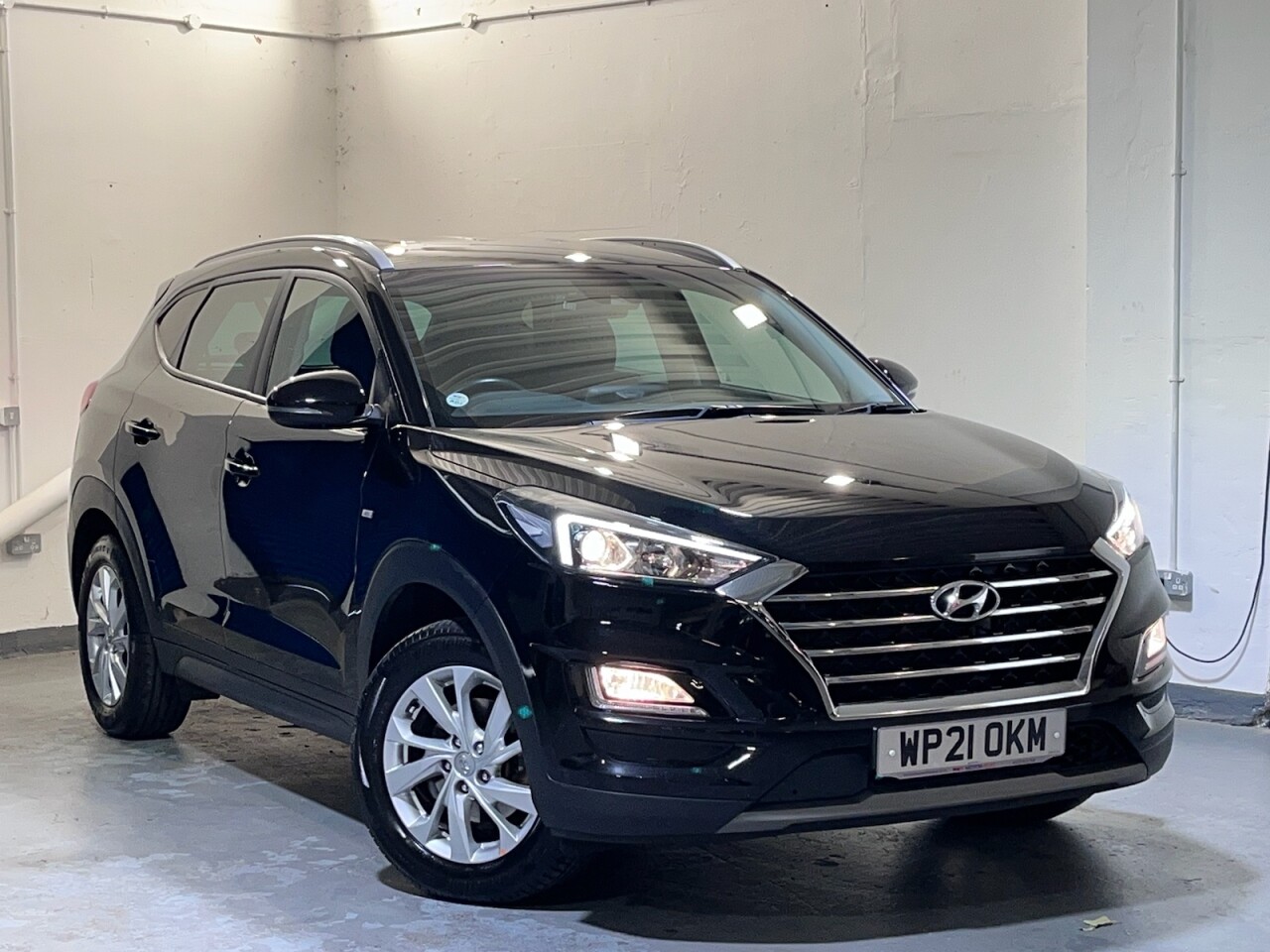 Main listing image - Hyundai Tucson