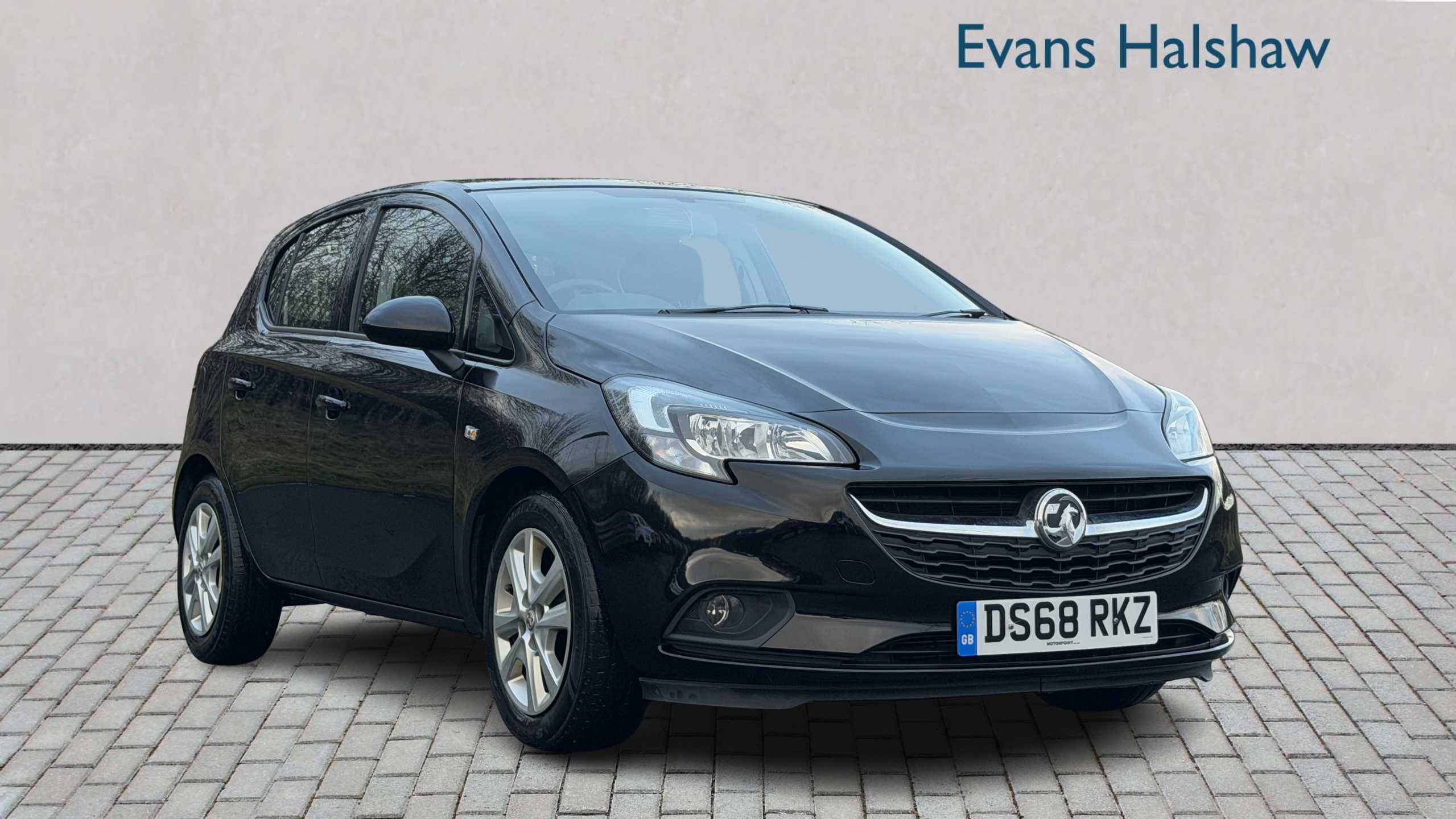 Main listing image - Vauxhall Corsa