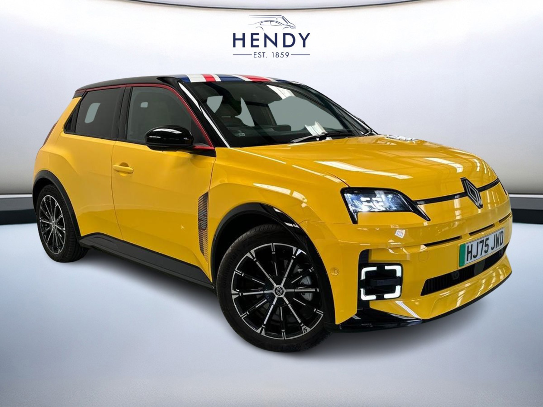 Main listing image - Renault 5