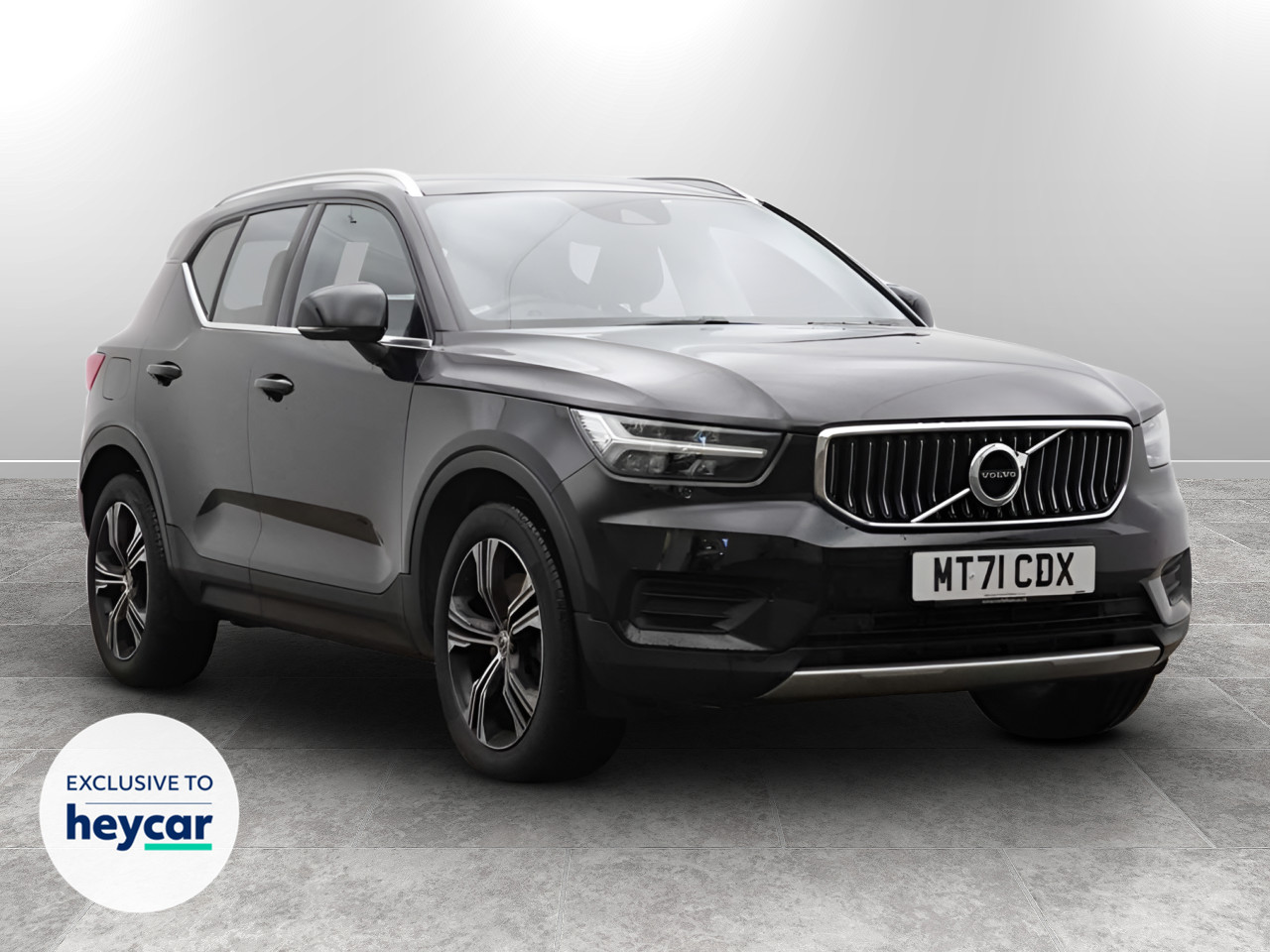 Main listing image - Volvo XC40 Recharge