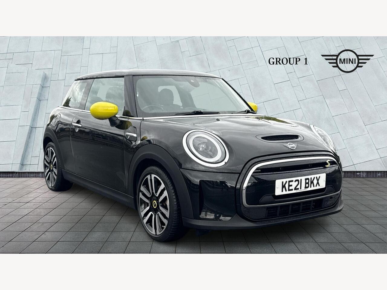 Main listing image - MINI Hatchback