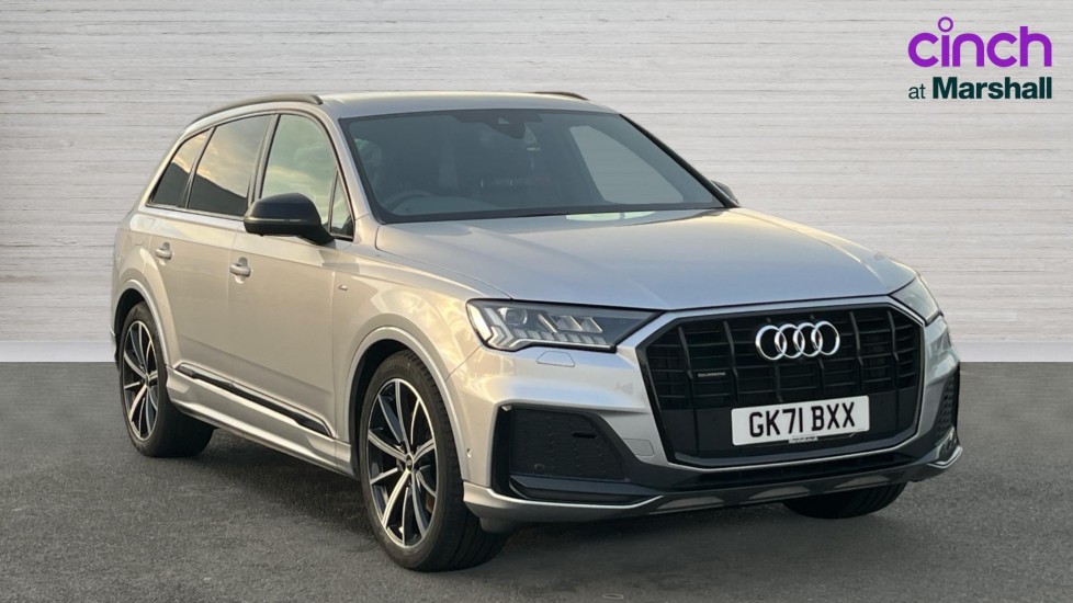 Main listing image - Audi Q7