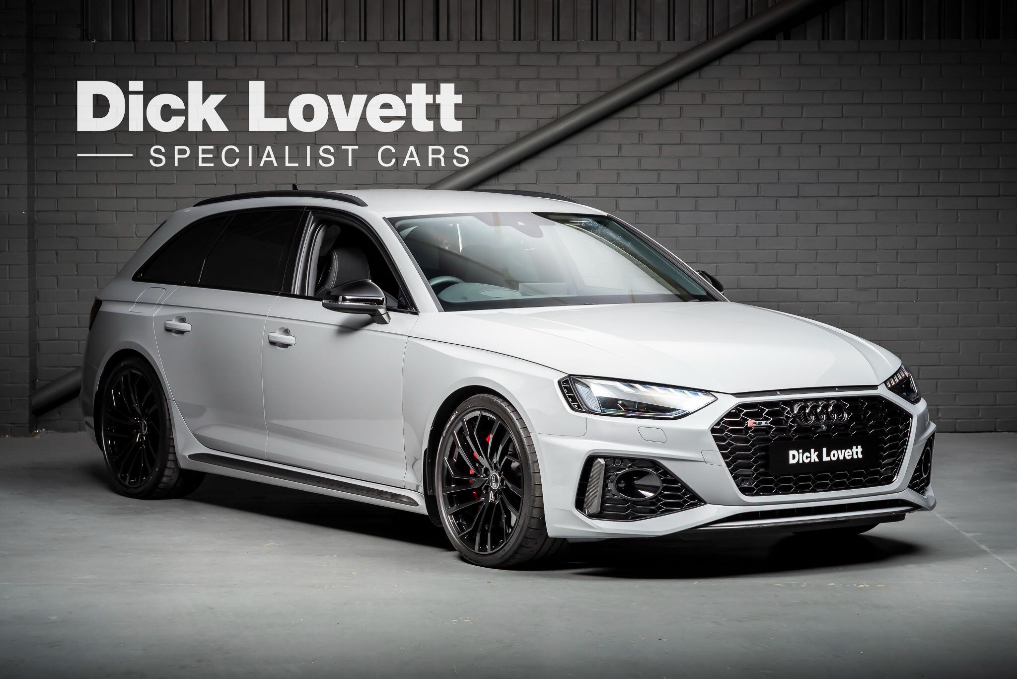 Main listing image - Audi RS4