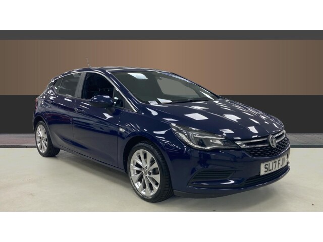 Main listing image - Vauxhall Astra