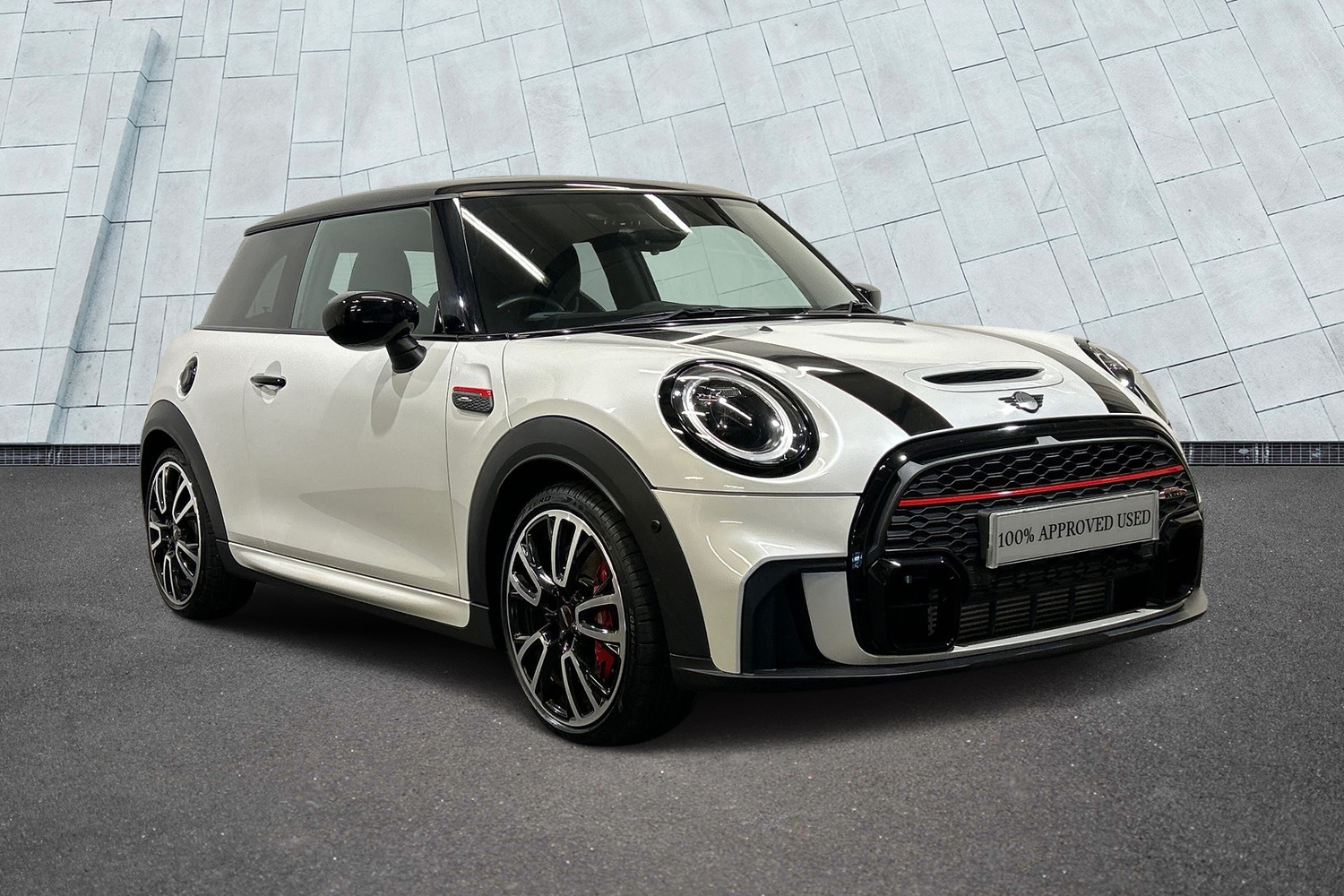 Main listing image - MINI Hatchback