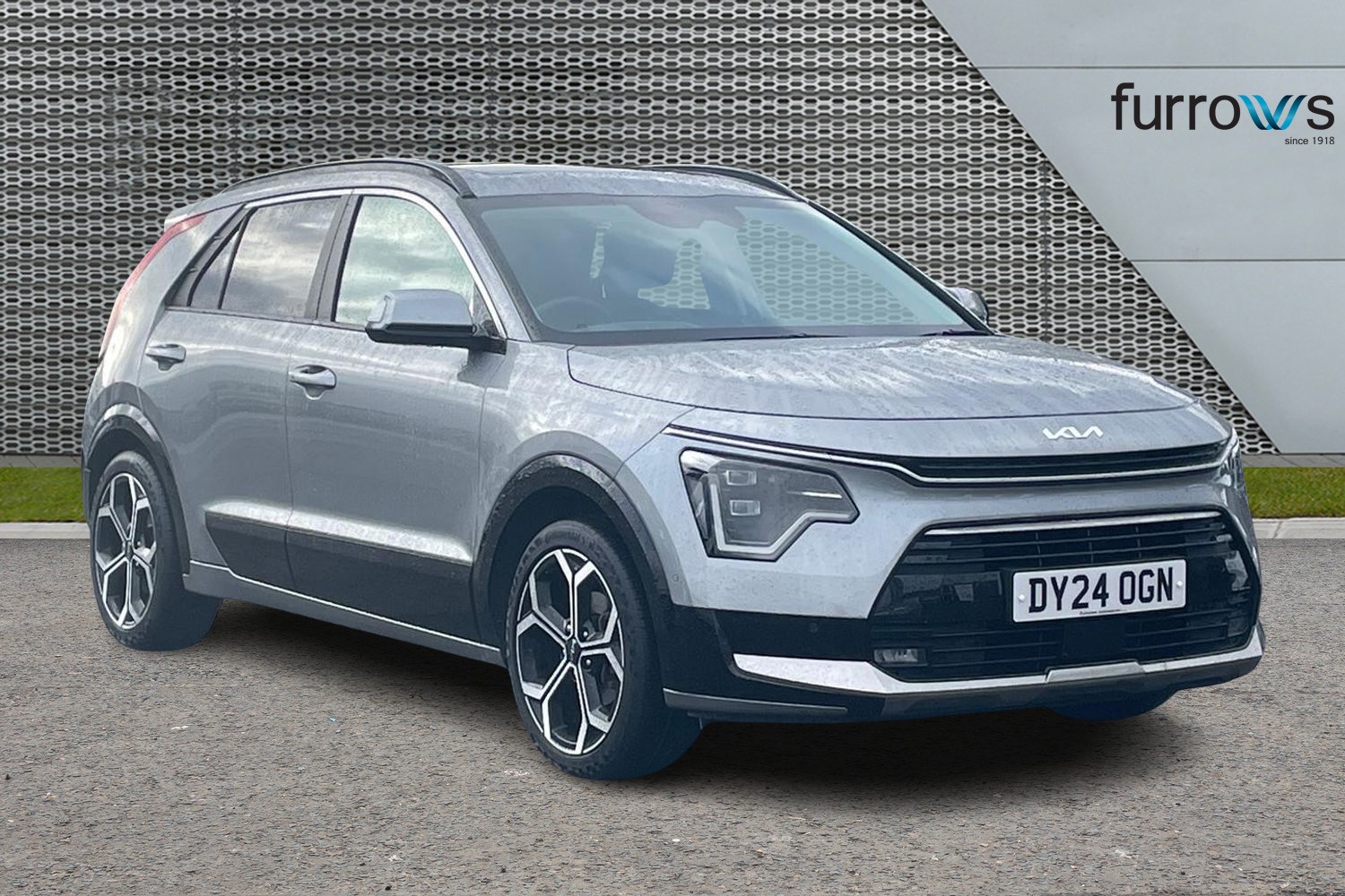 Main listing image - Kia Niro