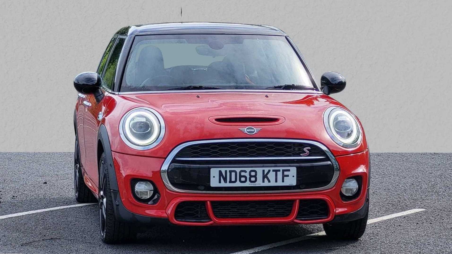 Main listing image - MINI Hatchback 5dr