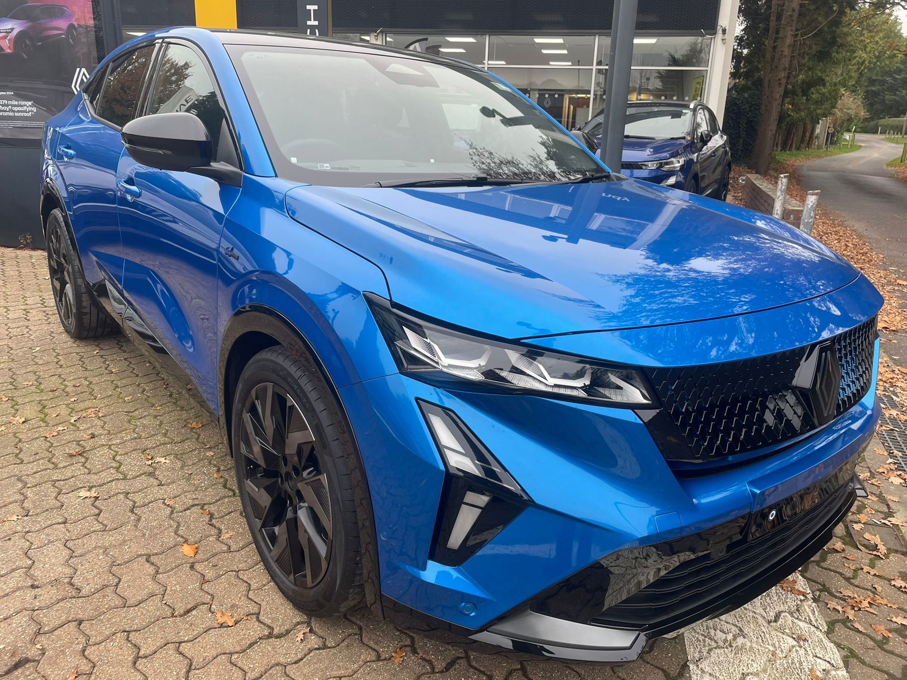 Main listing image - Renault Rafale