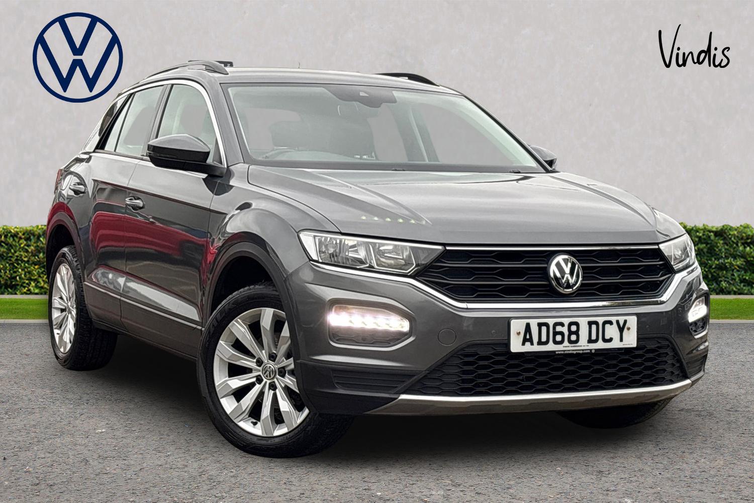 Main listing image - Volkswagen T-Roc