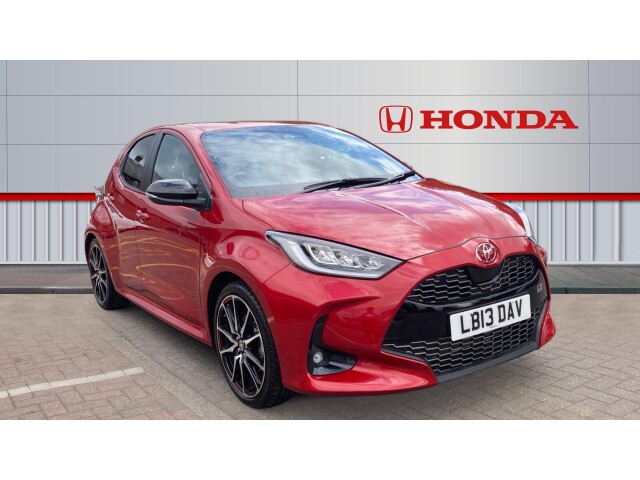 Main listing image - Toyota Yaris