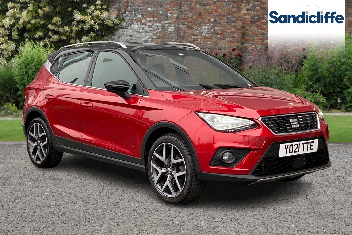 Main listing image - SEAT Arona