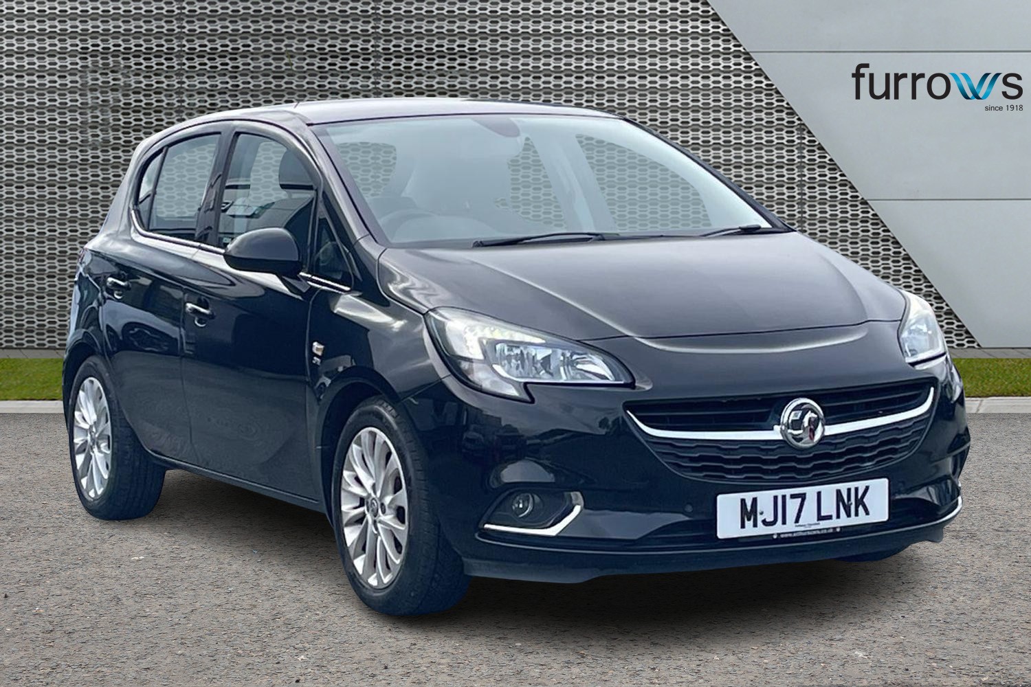 Main listing image - Vauxhall Corsa