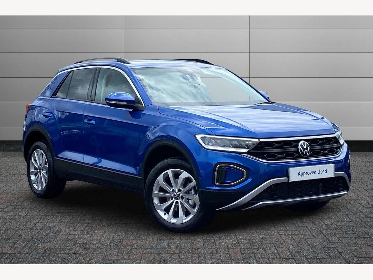 Main listing image - Volkswagen T-Roc