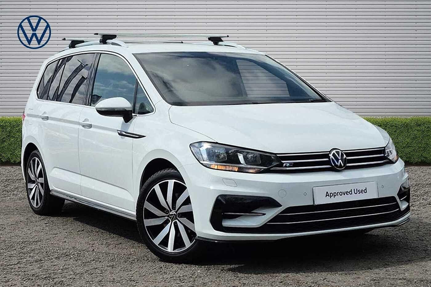 Main listing image - Volkswagen Touran