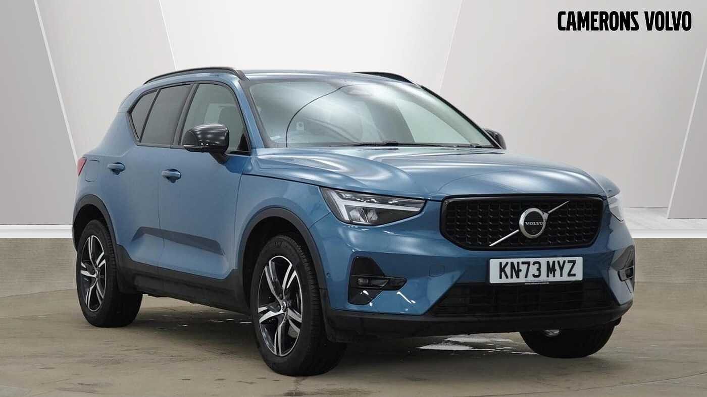 Main listing image - Volvo XC40