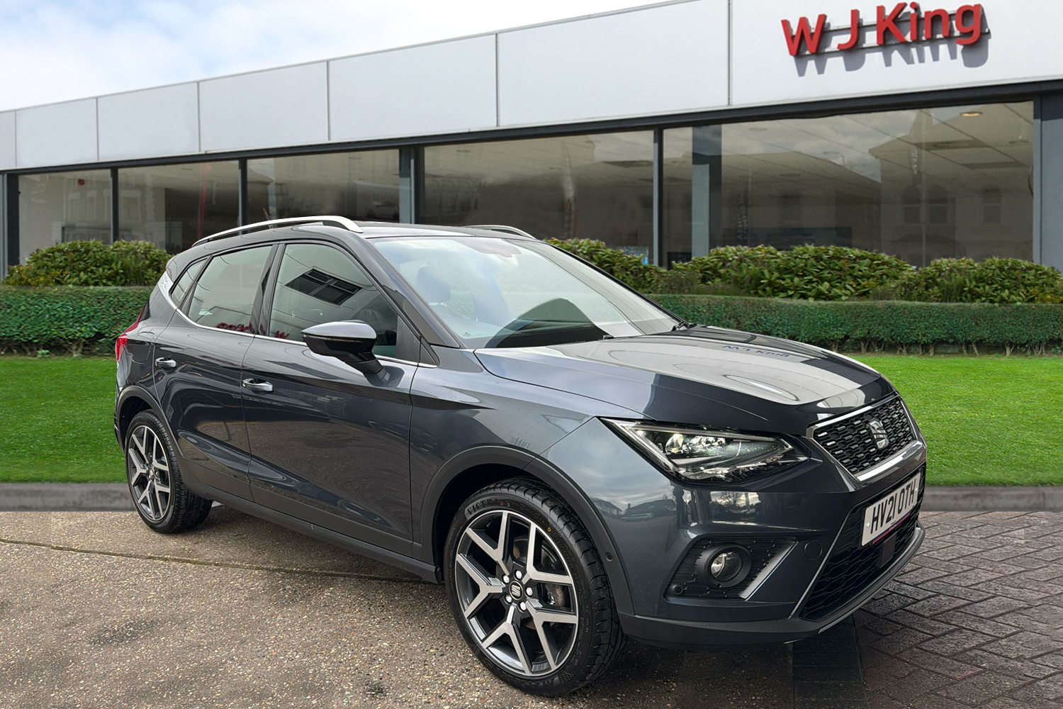 Main listing image - SEAT Arona