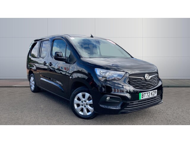 Main listing image - Vauxhall Combo Life-e