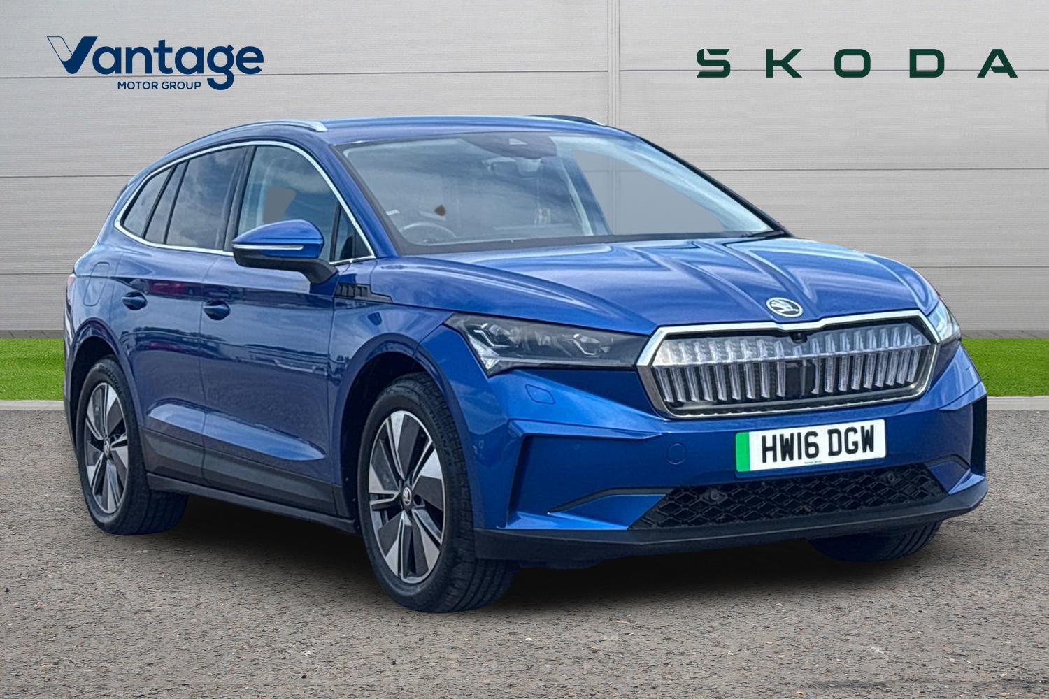 Main listing image - Skoda Enyaq