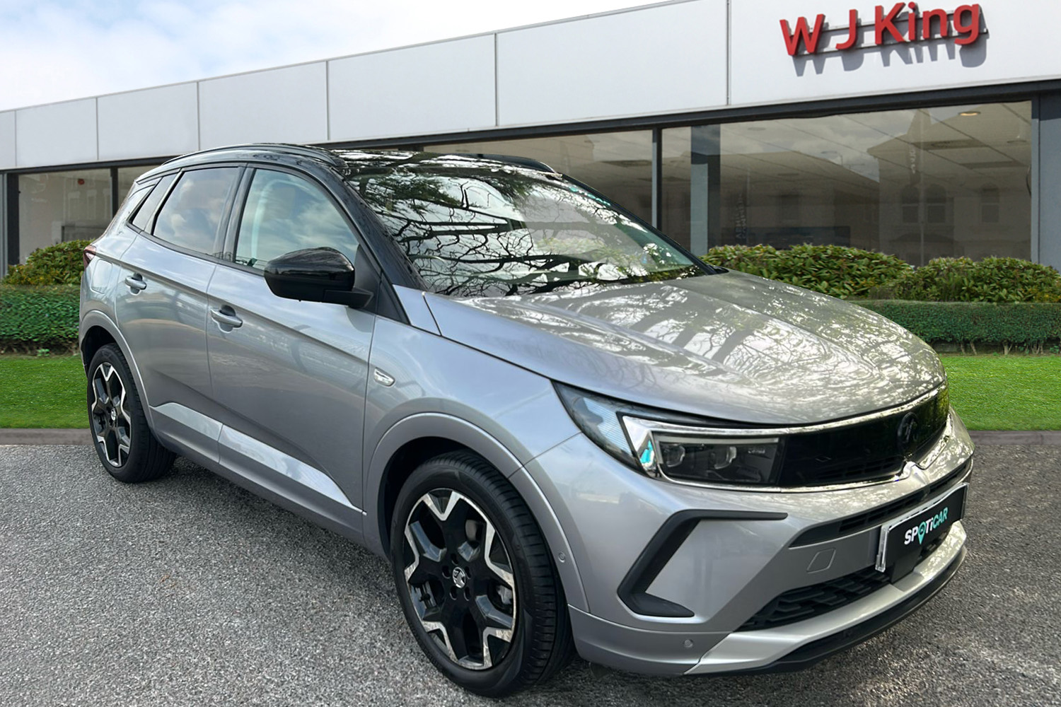 Main listing image - Vauxhall Grandland