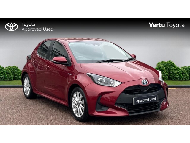 Main listing image - Toyota Yaris