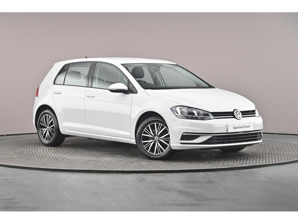 Main listing image - Volkswagen Golf