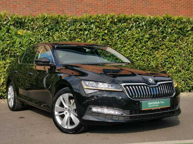 Main listing image - Skoda Superb