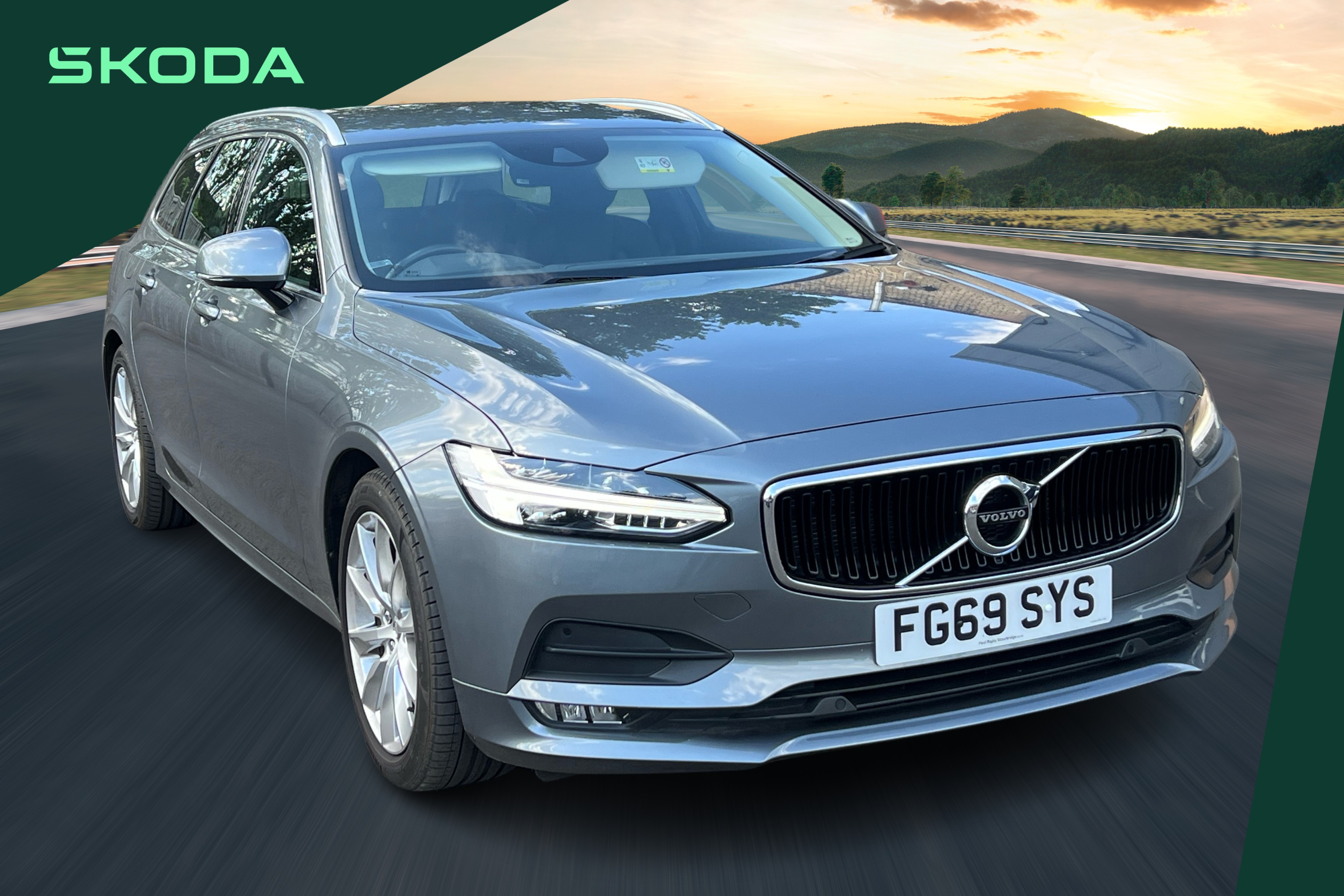 Main listing image - Volvo V90