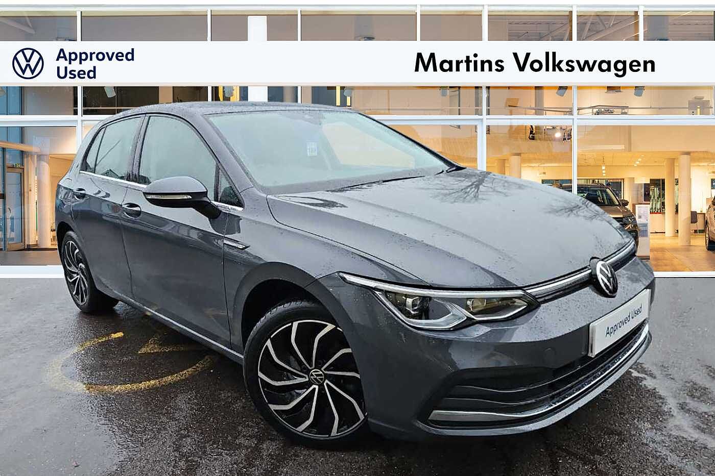 Main listing image - Volkswagen Golf