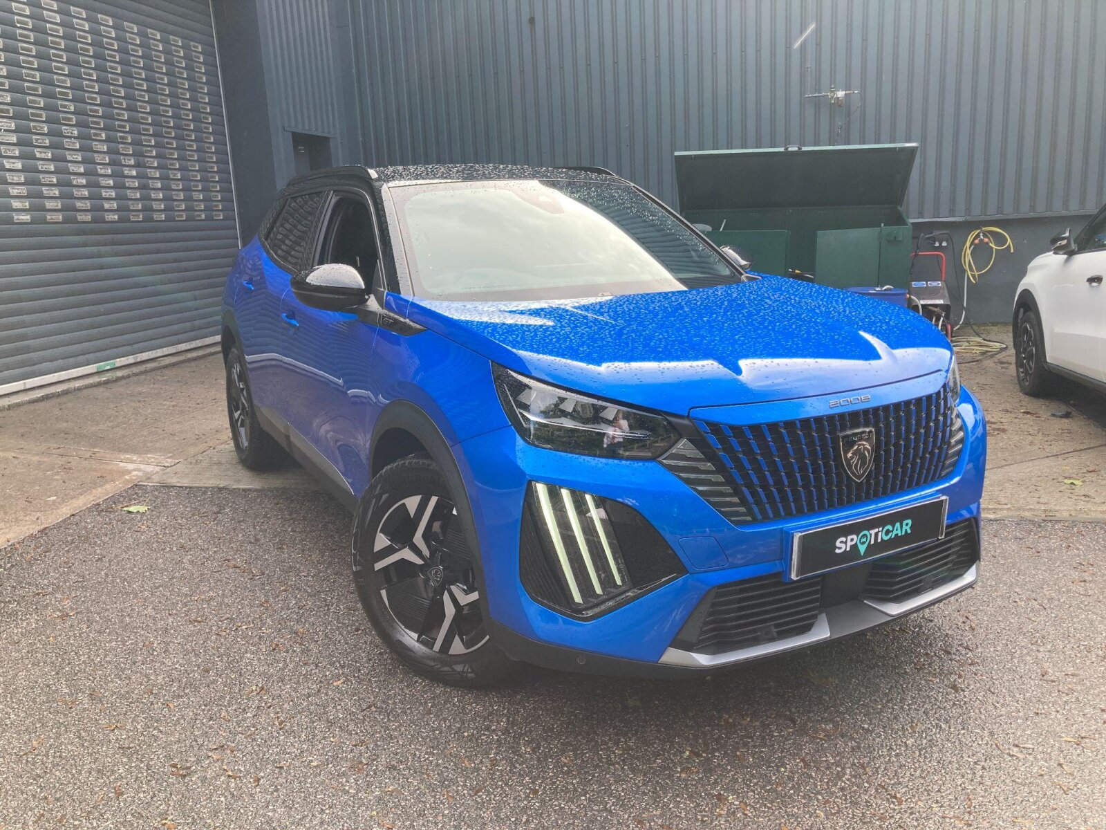 Main listing image - Peugeot 2008