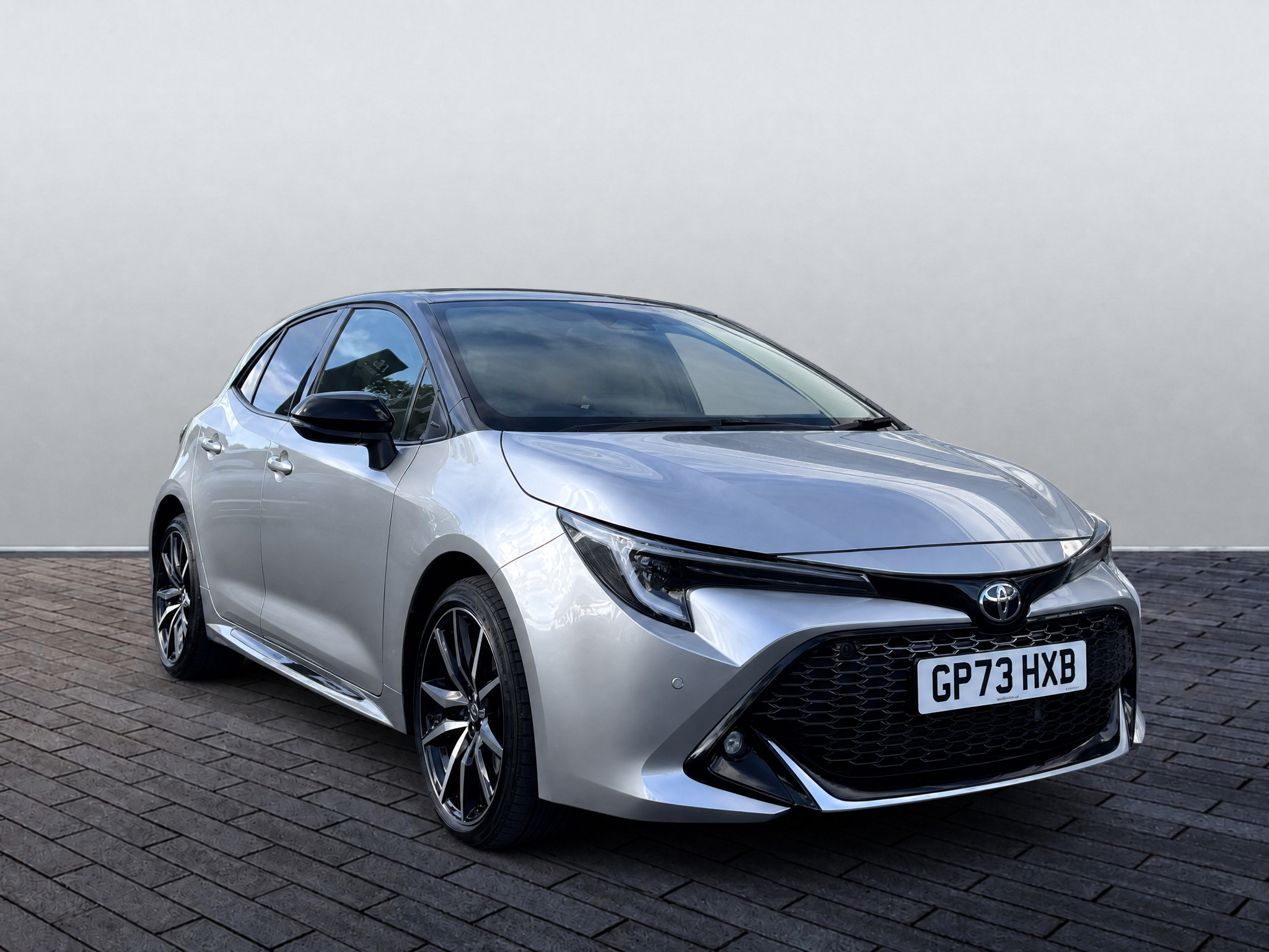 Main listing image - Toyota Corolla