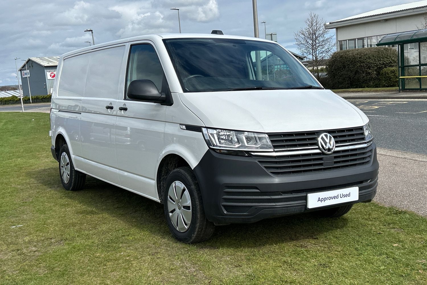 Main listing image - Volkswagen Transporter