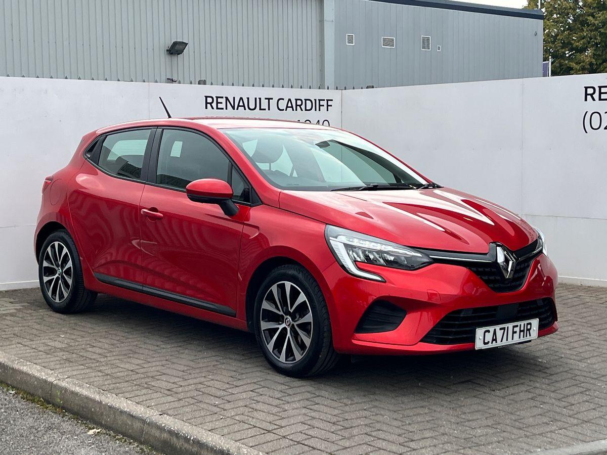 Main listing image - Renault Clio