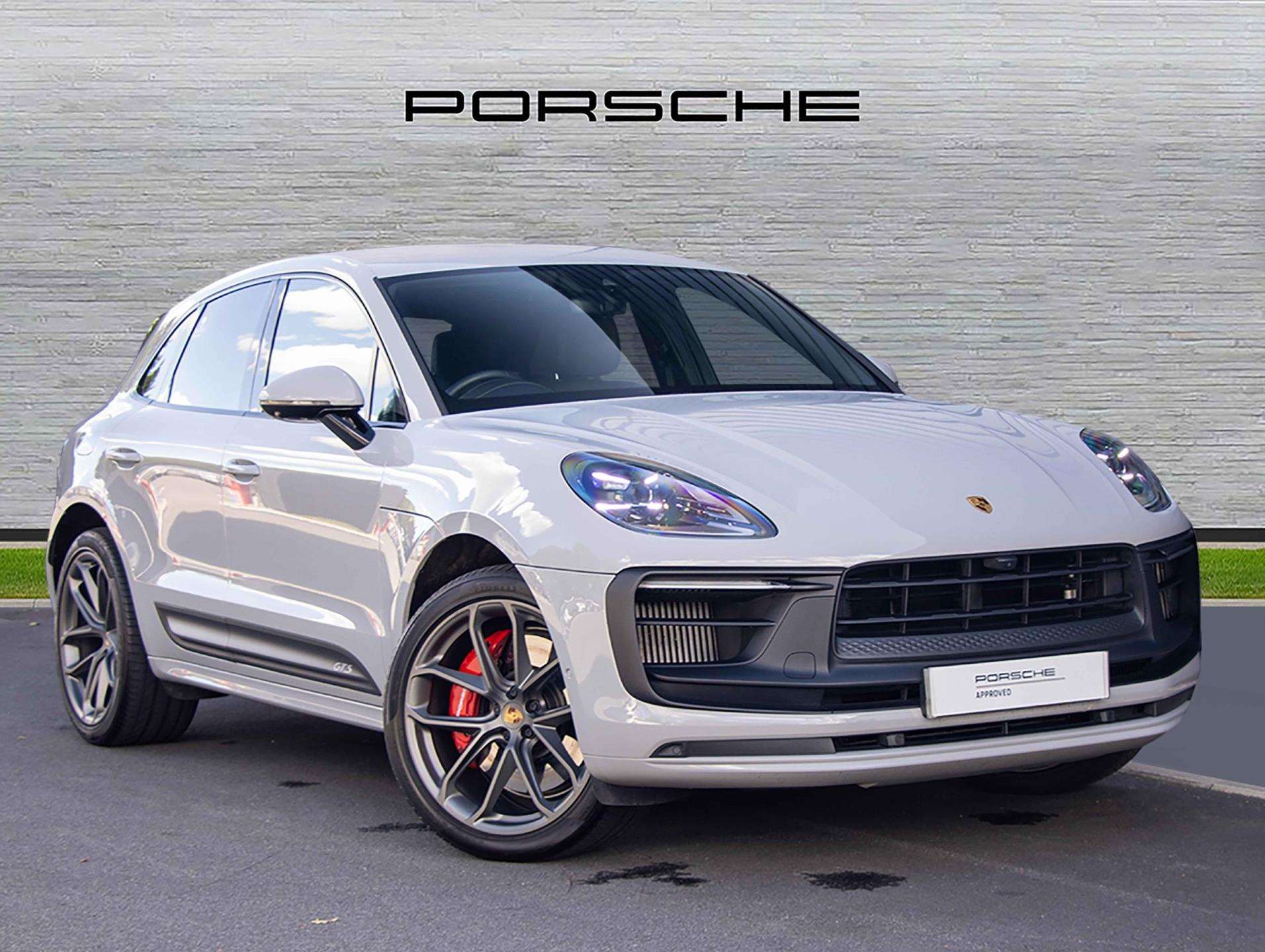 Main listing image - Porsche Macan