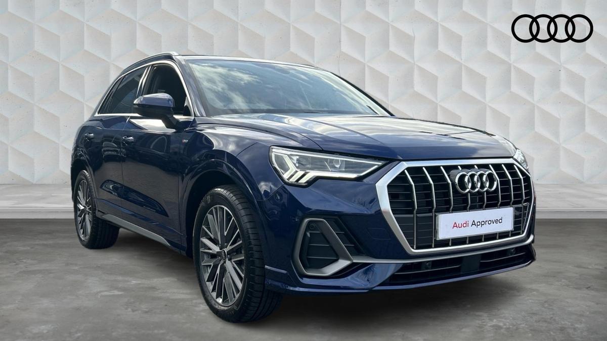 Main listing image - Audi Q3
