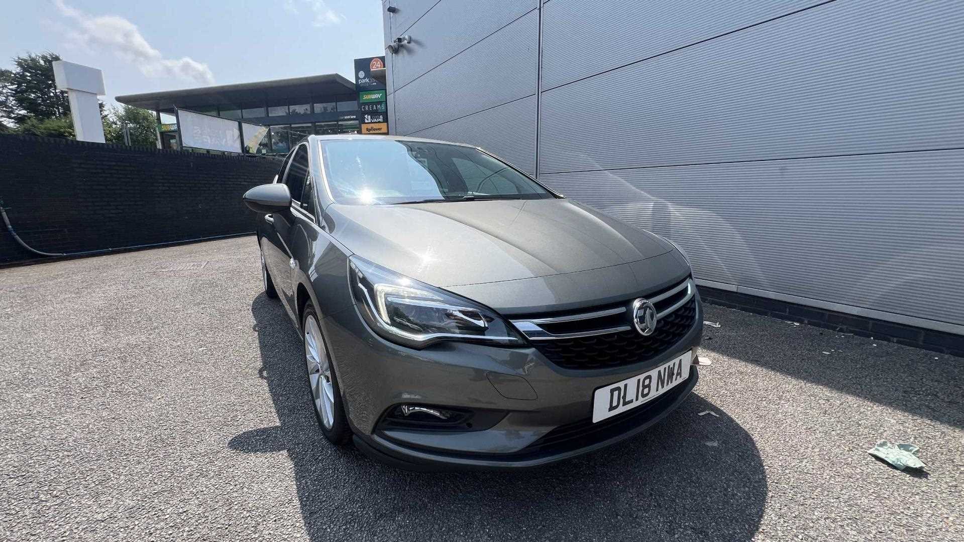 Main listing image - Vauxhall Astra