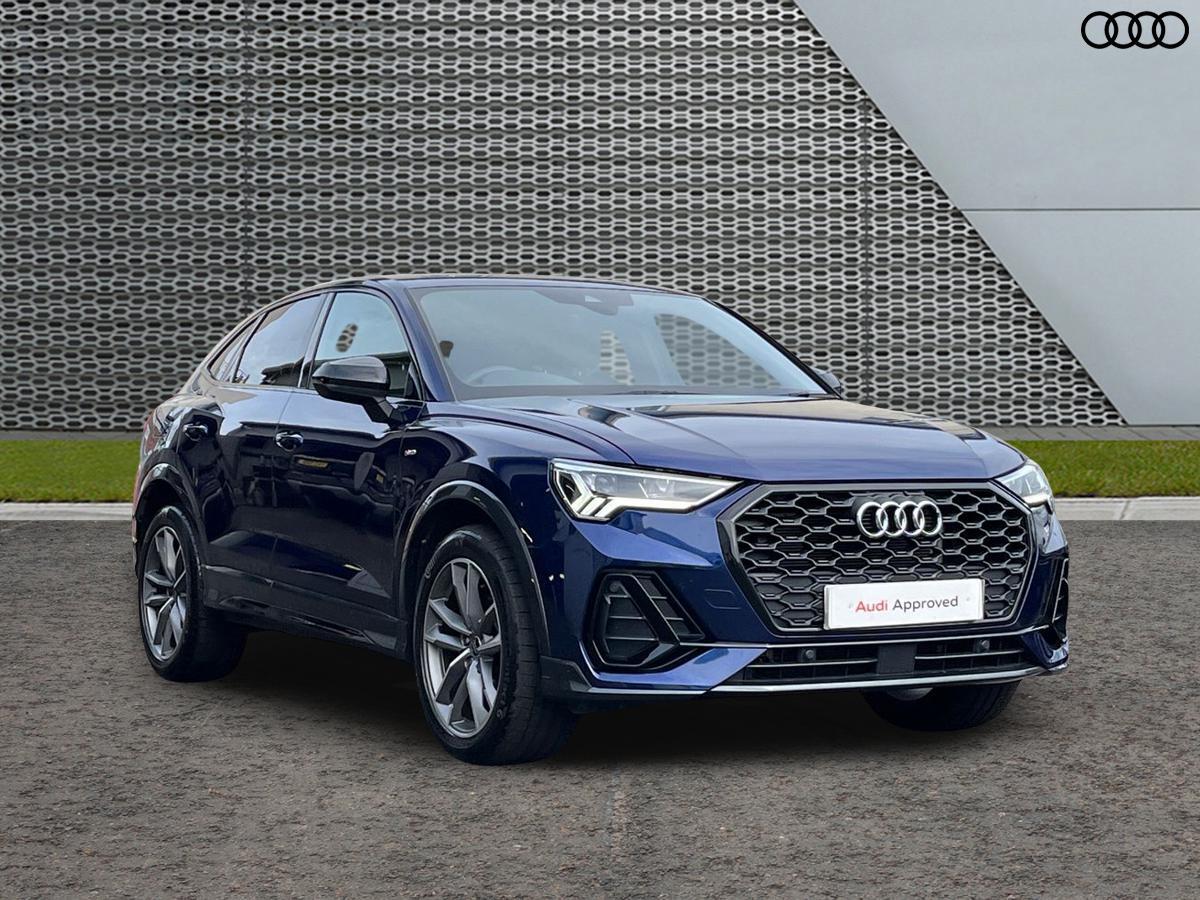 Main listing image - Audi Q3