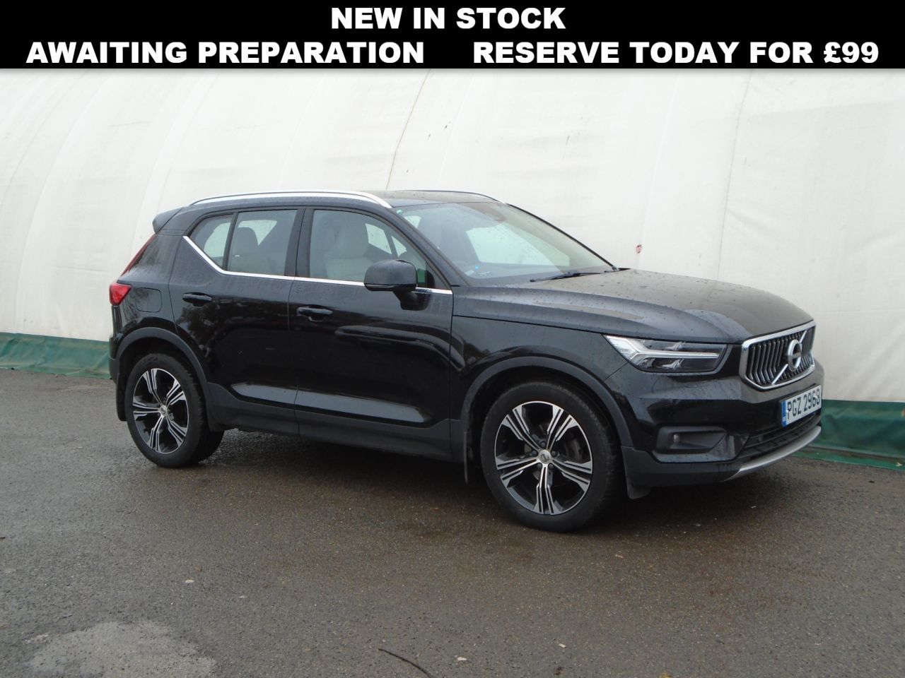 Main listing image - Volvo XC40