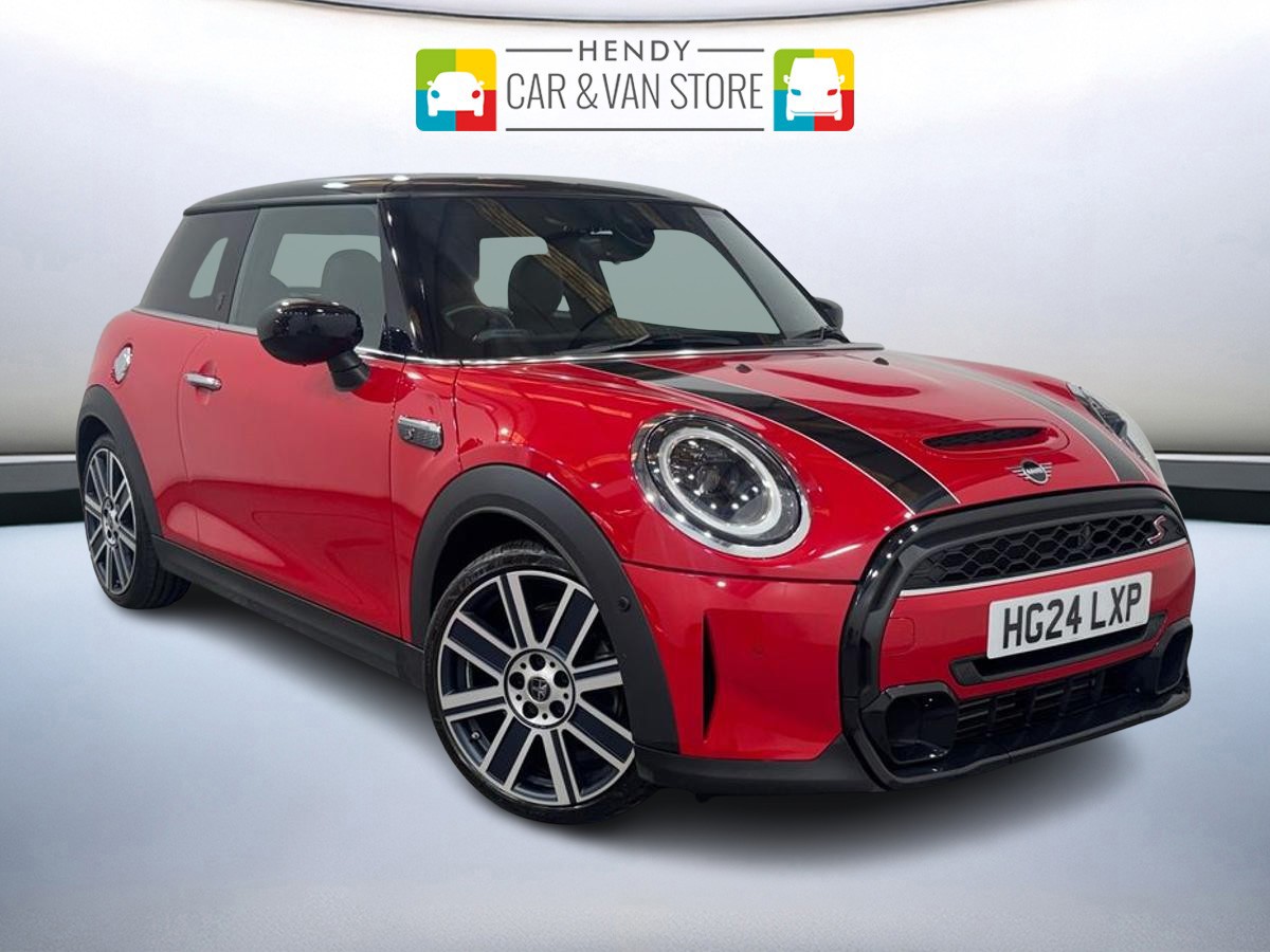 Main listing image - MINI Hatchback