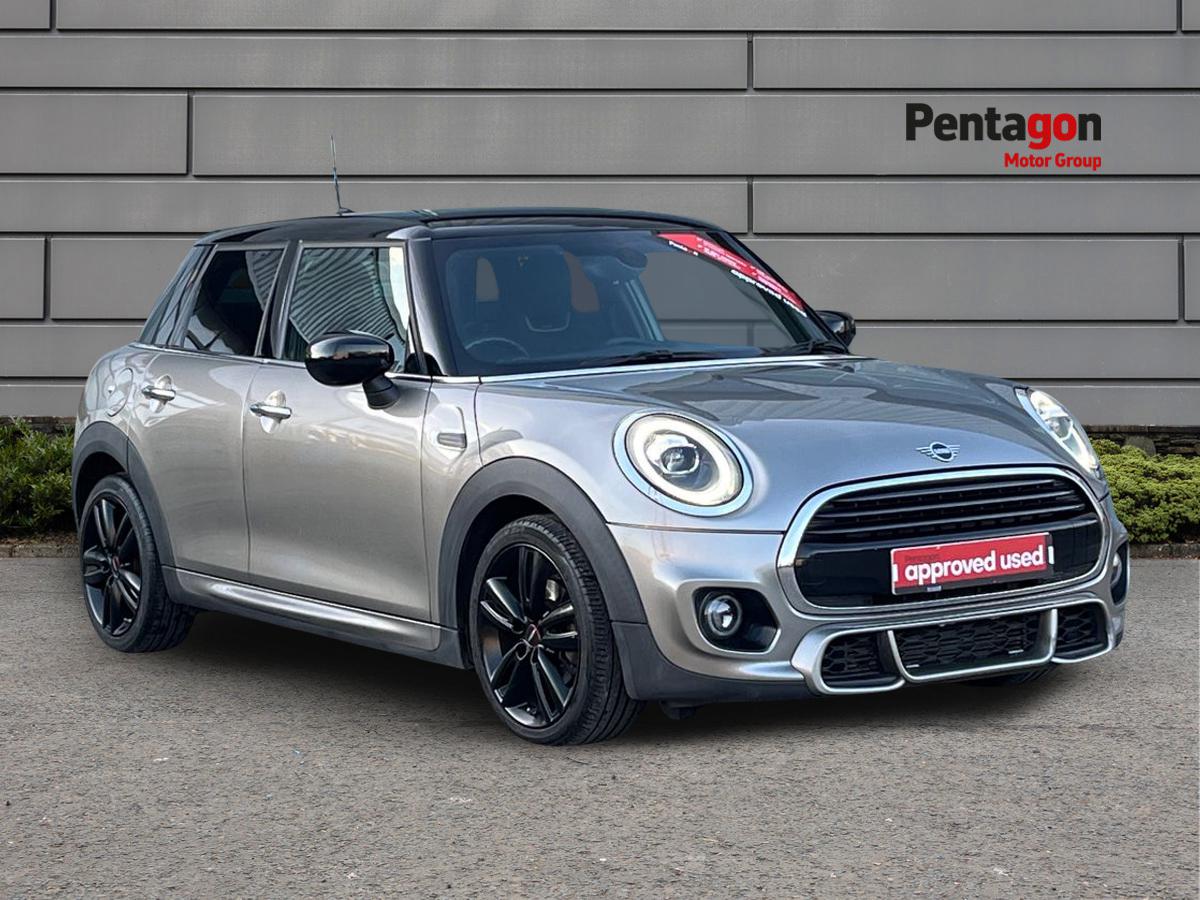 Main listing image - MINI Hatchback 5dr
