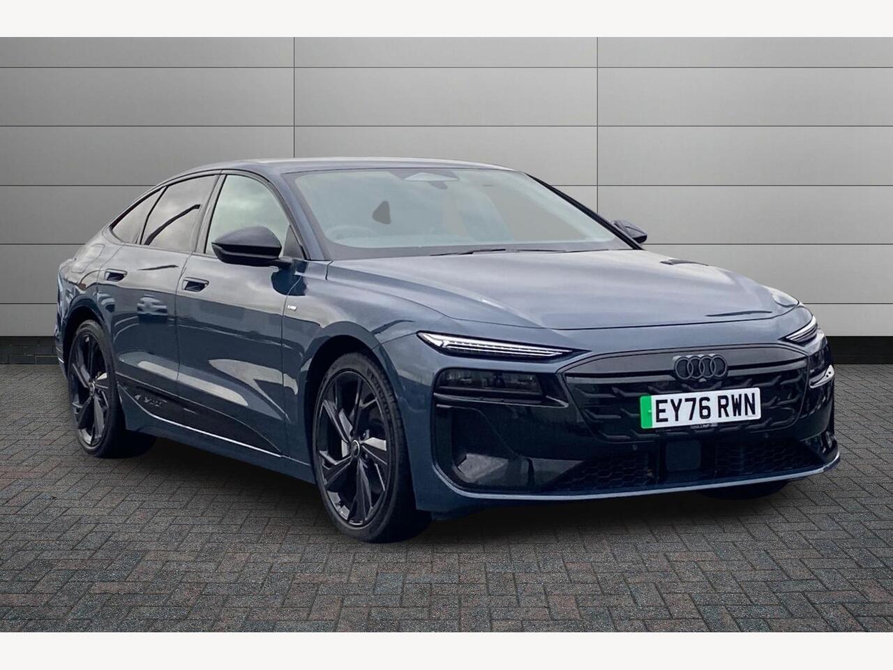 Main listing image - Audi A6