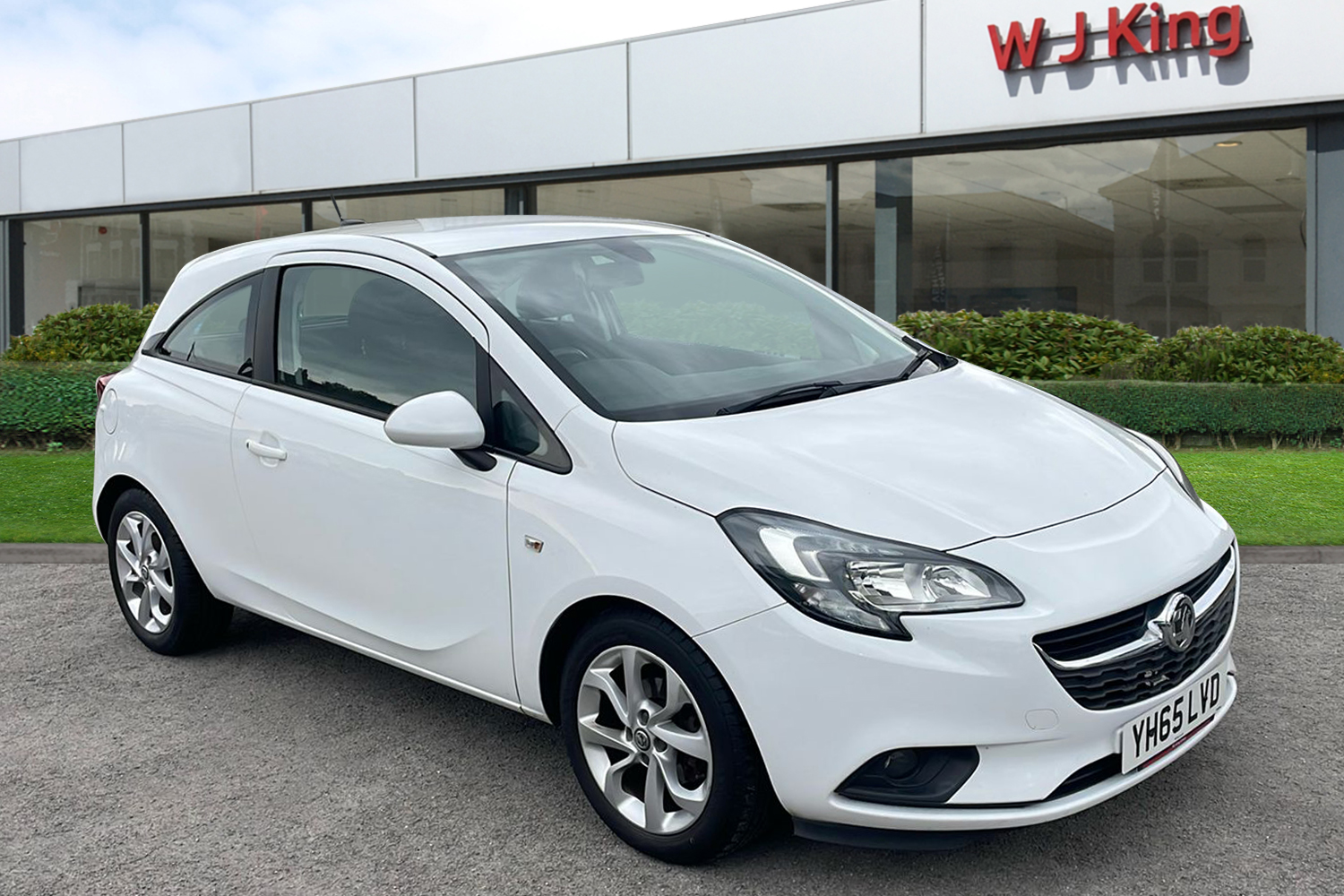 Main listing image - Vauxhall Corsa