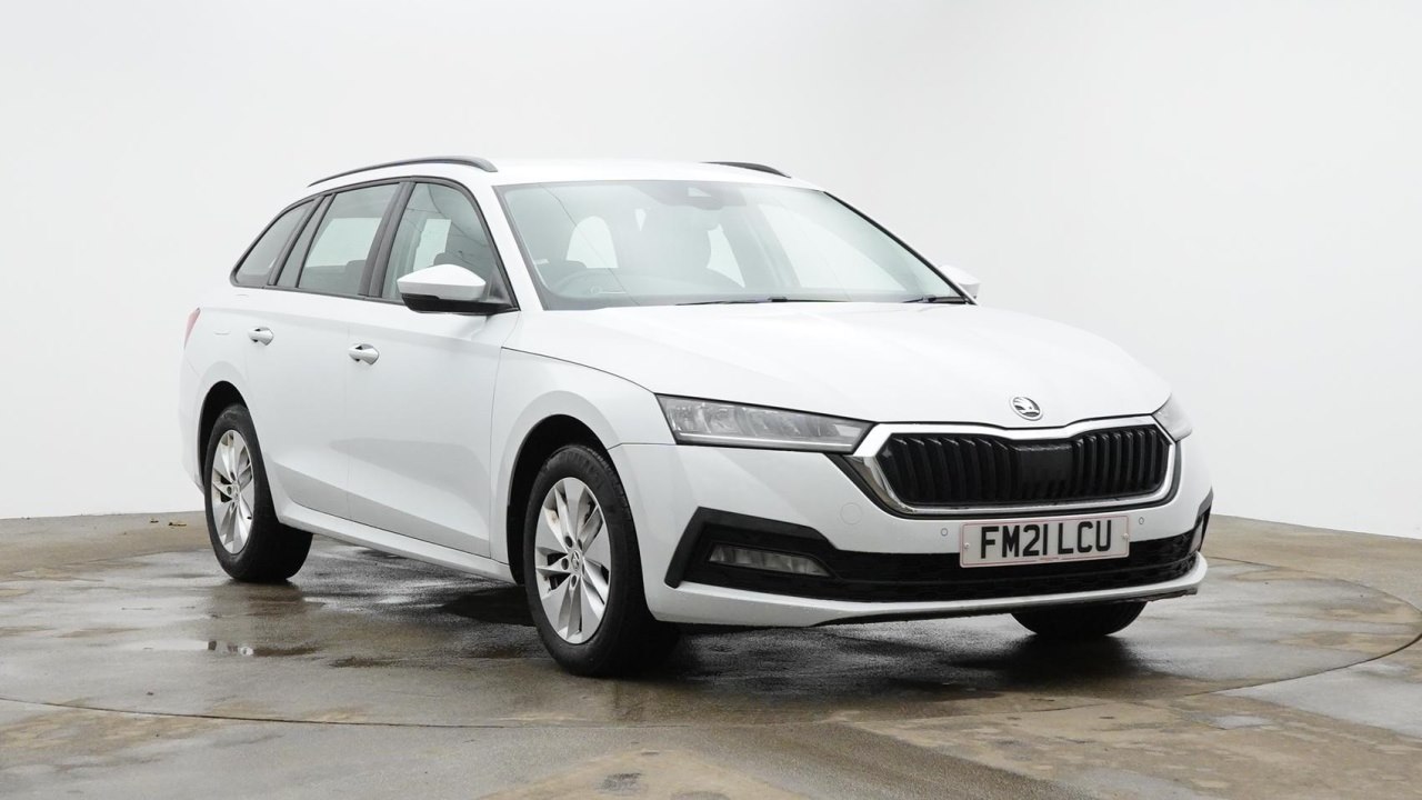 Main listing image - Skoda Octavia Estate